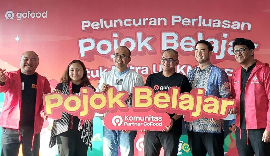 GoFood memperluas program Pojok Belajar ke-24 kota untuk meningkatkan daya saing dan mendukung UMKM kuliner sebagai penggerak ekonomi nasional, pada Jumat (8/8/2025). Foto: Vinolla Romadhona/Ipol.id