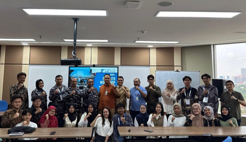 Kantor Cabang BPJS Ketenagakerjaan Plaza BPJamsostek menggelar sosialisasi program perlindungan Jaminan Sosial Ketenagakerjaan (Jamsostek) kepada Dosen pendidik dan mahasiswa magang Institut Teknologi Bandung (ITB).