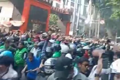 Demonstrasi di Jakarta. Foto Sofian/ipol.id