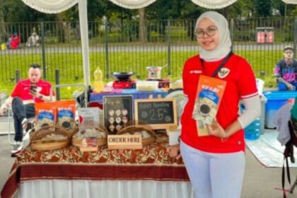 Widya Purnama Sari, mantan karyawan yang kini sukses menjalani peran baru sebagai pengusaha UMKM berkat program Rumah BUMN. Foto: Dok BRI