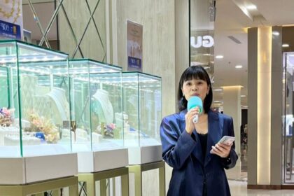 Goldmart merayakan Anniversary ke-34 dengan mempersembahkan berbagai koleksi terbaru dalam campaign Unbreakable Bond. Foto: Irma/Ipol.id