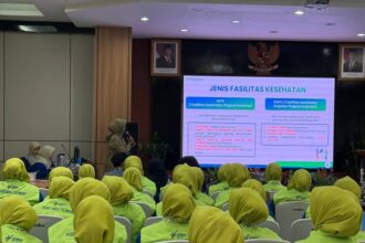 Dalam upaya meningkatkan mutu dan kualitas pelayanan Program Jaminan Kesehatan Nasional (JKN), BPJS Kesehatan Cabang Jakarta Selatan mendorong optimalisasi penggunaan fitur telemedicine melalui sosialisasi bersama Kader Posyandu dan Puskesmas Kecamatan Cilandak pada Rabu (20/08).