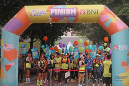 PT Bank Negara Indonesia (Persero) Tbk (BNI) saat berkolaborasi dengan Institut Teknologi Bandung (ITB) menggelar wondr ITB Ultra Marathon 2025. Foto: Dok BNI