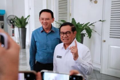 Gubernur DKI Jakarta Pramono Anung bertemu Ahok di Balai Kota. Foto: Ist