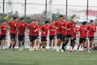 Sesi latihan skuad Persija jelang laga dengan Maluku United. Foto : Ist