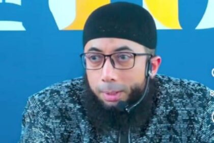Ustaz Khalid Basalamah. Foto: Tangkap layar instagram @khalidbasalamahofficial