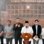 Ketua KPU Mochammad Afifuddin saat konferensi pers di Gedung KPU, Selasa (16/9/2025). Foto: KPU