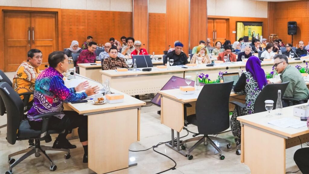 Kementerian Kebudayaan Kembali Gelar Program Anugerah Kebudayaan Indonesia 2025: Apresiasi untuk Pelaku Budaya yang Berdedikasi 2 2f093b69 30c2 4823 9cfd bb671d1ef71e