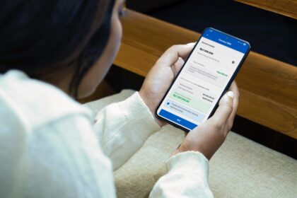 Investasi SR023T3 & SR023T5 dapatkan kupon hingga 5,95 Persen per tahun dan cashback belasan juta rupiah dengan pemesanan lewat BRImo. Foto: Dok BRI