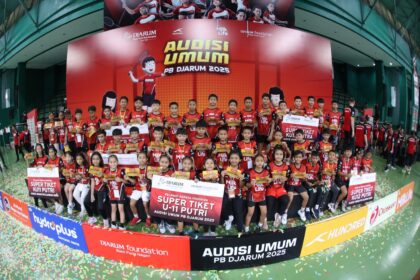Sebanyak 50 pebulutangkis muda sukses meraih Super Tiket Audisi Umum PB Djarum 2025 pada babak akhir fase turnamen yang diadakan di GOR Djarum, Jati, Kudus, jawa Tengah, Jumat (12/9)