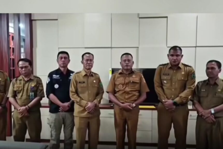 Wali Kota Prabumulih Arlan membantah telah mencopot Kepala Sekolah SMP Negeri 1 Prabumulih Roni Ardiansyah, setelah beredar video viral di medsos. Foto: Tangkap layar IG @medsoszone