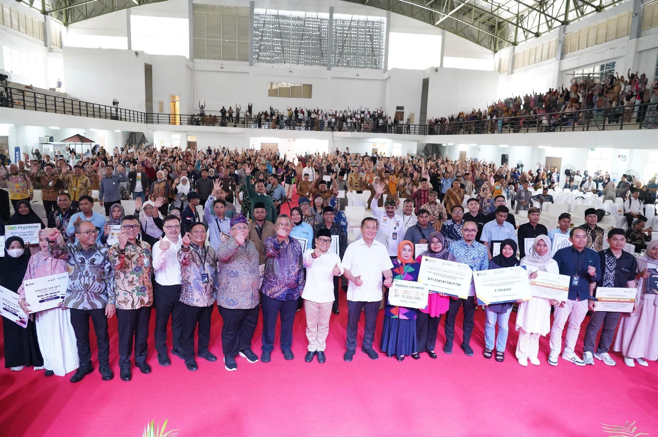 PT Permodalan Nasional Madani (PNM) menjadi host untuk Festival Kemudahan dan Pelindungan Usaha Mikro yang diselenggarakan di GOR Tambora Poltekpar, Lombok Tengah, Nusa Tenggara Barat.