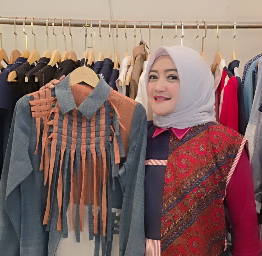 Berkat dukungan dari BRI melalui berbagai program pemberdayaan UMKM, Netaly, sebuah brand modest fashion asal Bandung, kini tidak hanya dikenal di pasar lokal, tetapi juga mulai diminati oleh buyer internasional. Foto: Dok BRI