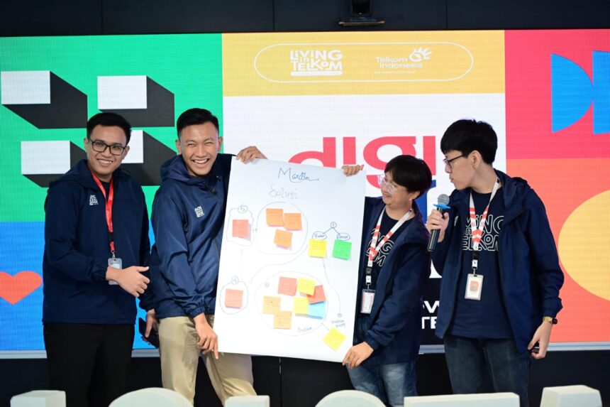 Salah satu tim Digistar pada ajang DigiHack 2025: Expanding Digital Horizons with TelkomGroup. Foto: Telkom Indonesia