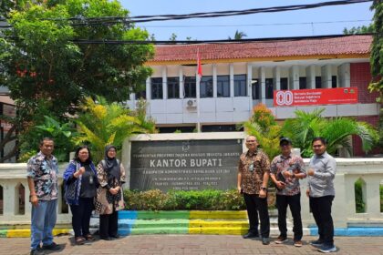 BPJS Ketenagakerjaan Cabang Jakarta Kelapa Gading melaksanakan kegiatan pembinaan untuk Unit Layanan di Kabupaten Administrasi Kepulauan Seribu