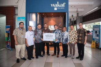 Pegadaian secara resmi menyerahkan bantuan hibah berupa sistem daur ulang air hujan dan air wudhu kepada Yayasan Pembina Mesjid Salman ITB (Institut Teknologi Bandung).