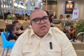 Razman Arif Nasution dijatuhi hukuman penjara 1 tahun 6 bulan karena kasus pencemaran nama baik terhadap pengacara terkenal, Hotman Paris Hutapea. Foto: Tangkap layar IG @razmannasution71.