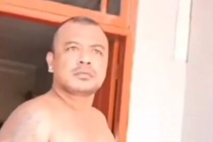 Penganiaya kurir COD di Bekasi. Foto: Tangkapan ayar video viral