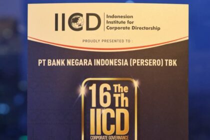 BNI kembali menorehkan prestasi dengan meraih penghargaan “Leadership in Corporate Governance” pada ajang The 16th IICD Corporate Governance Conference & Award 2025, yang berlangsung pada Senin (15/9/2025) di Ballroom Pullman Hotel, Jakarta. Foto: Dok BNI