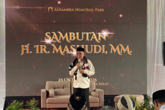 Founder sekaligus Ketua Dewan Pembina Yayasan Bhumi Swargi Mandala, Ir Mashudi dalam acara Peletakan Batu Pertama Alhambra Memorial Park, diselenggarakan Yayasan Bhumi Swargi Mandala di Bogor, Jawa Barat, Sabtu (25/10/2025). Foto: Istimewa