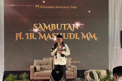 Founder sekaligus Ketua Dewan Pembina Yayasan Bhumi Swargi Mandala, Ir Mashudi dalam acara Peletakan Batu Pertama Alhambra Memorial Park, diselenggarakan Yayasan Bhumi Swargi Mandala di Bogor, Jawa Barat, Sabtu (25/10/2025). Foto: Istimewa