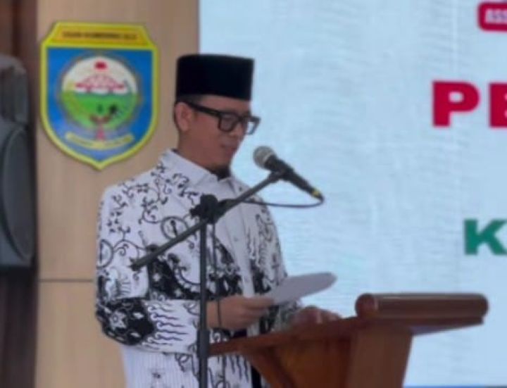 Bupati OKU, Teddy Meilwansyah. Foto: Instagram @teddymeilwansyah