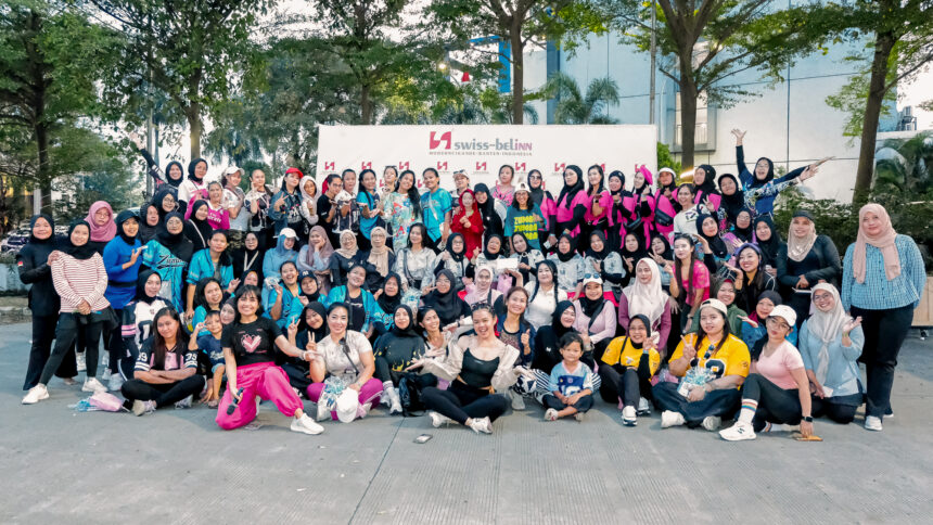 Swiss-Belinn Modern Cikande rayakan ulang tahun ke-7 dengan rrangkaian kegiatan sosial yang bermakna. (dok. Swiss-Belinn Modern Cikande)