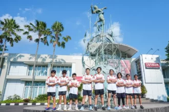 Sebanyak sembilan atlet sukses meraih Djarum Beasiswa Bulutangkis sekaligus resmi bergabung dengan klub PB Djarum.