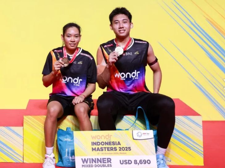Ganda campuran, Marwan Faza/ Aisyah Salsabila Putri Pranata harus bertarung tiga game menghadapi Jimmy Wong/Lai Pei Jing (MAS) 16-21/21-19/21-3. Foto: PBSI