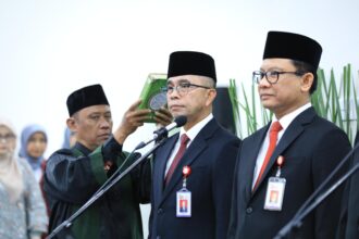 Perkuat Organisasi OJK Lantik Pejabat Baru
