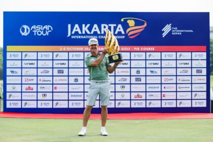 Wade Ormsby akhirnya mencatatkan diri sebagai pemenang debut Jakarta International Championship (JAKIC) 2025. Foto/obgolf