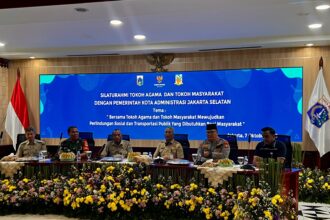 Pemerintah Kota Administrasi Jakarta Selatan menggelar acara silaturahmi yang menghadirkan tokoh agama dan tokoh masyarakat setempat di Kantor Walikota Jakarta Selatan pada Selasa, 7 Oktober 2025