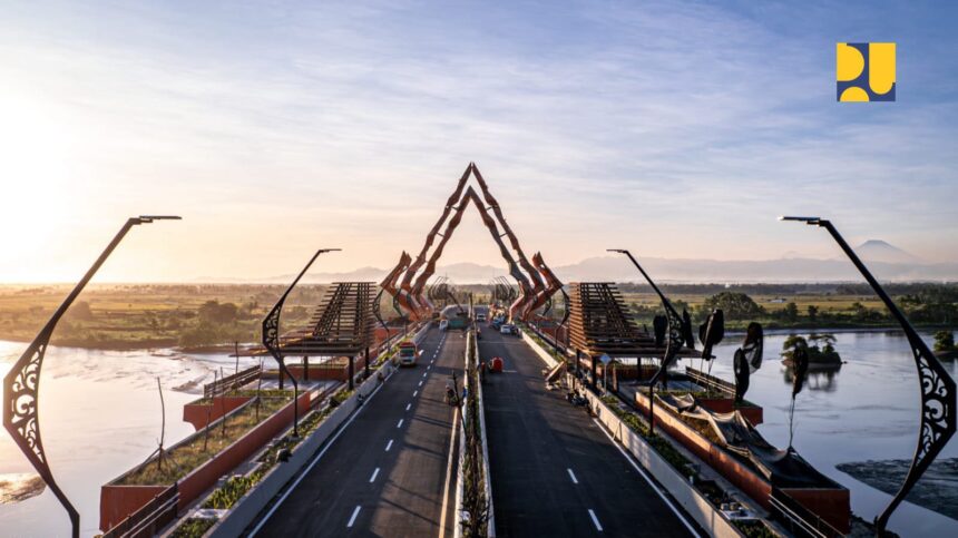 Tampak udara jembatan Pandansimo di Jogjakarta. (Dok Kementerian PU)