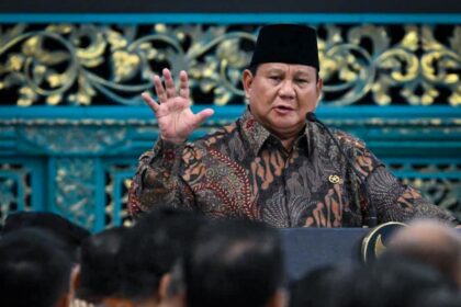 Presiden Prabowo Subianto saat Sidang Kabinet Paripurna di Istana Negara, Jakarta, Senin (20/10/2025). Foto: BPMI Setpres