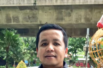 Ronald Loblobly, Koordinator Koalisi Sipil Masyarakat Anti Korupsi (KOSMAK)
