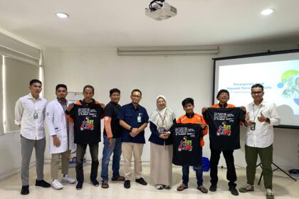 BPJS Ketenagakerjaan Kantor Cabang Jakarta Cilincing menggelar sosialisasi layanan Jaminan Kecelakaan Kerja (JKK) bagi para pengemudi ojek online Shopee yang terdaftar sebagai peserta. Kegiatan berlangsung di RS Pelabuhan Jakarta ini merupakan hasil kolaborasi antara BPJS Ketenagakerjaan dan RS Pelabuhan Jakarta.