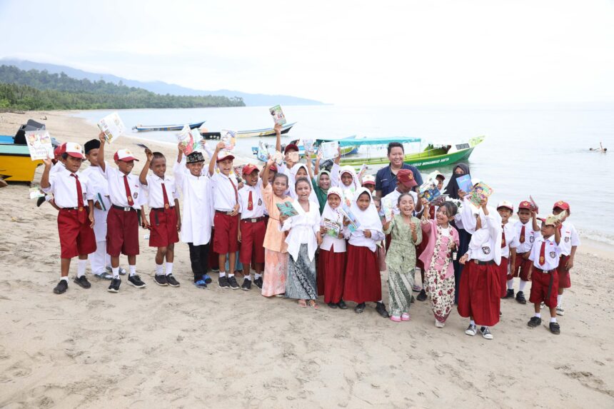 Dalam semangat memperluas akses pendidikan dan literasi hingga ke pelosok negeri, Pegadaian bersama Golden Future Indonesia menghadirkan program “Kapal Literasi Moh. Hatta”, bagian dari inisiatif Suar Pendidikan Indonesia.