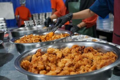 Kemenkes terbitkan Surat Edaran Nomor HK.02.02/C.I/4202/2025 tentang Percepatan Penerbitan SLHS bagi SPPG dalam program Makan Bergizi Gratis (MBG).