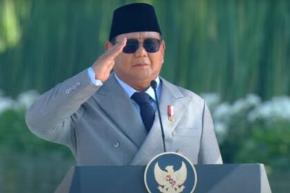 Presiden Prabowo Subianto memimpin upacara peringatan Hari Kesaktian Pancasila di Monumen Pancasila Sakti, Lubang Buaya, Jakarta, Rabu (1/10/2025). Foto: ipol.id