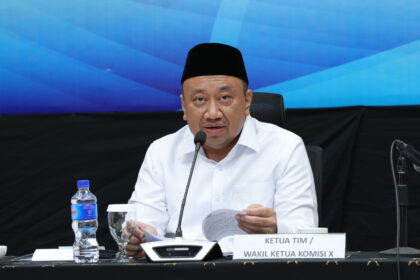 Wakil Ketua Komisi X DPR Lalu Hadrian Irfani
