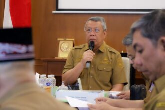 Wali Kota Tangsel, Benyamin Davnie melayangkan surat ke BRIN dan Gubernur Banten agar membatalkan rencana penutupan Jalan Puspiptek, Selasa (7/10