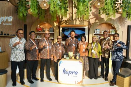 Bank Mandiri terus mendorong akselerasi peningkatan kapasitas pelaku UMKM melalui berbagai inisiatif, termasuk pendampingan menyeluruh lewat Rumah BUMN, Rumah Ekspor, dan pemanfaatan platform digital yang didesain khusus untuk pelaku usaha, Kopra by Mandiri. Foto: Dok Bank Mandiri