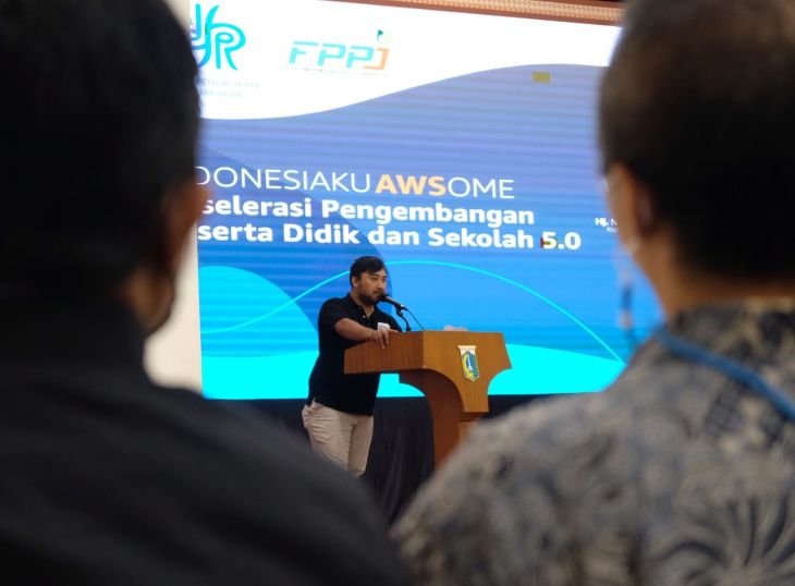 Ketua Umum Forum Pemuda Peduli Jakarta (FPPJ), Endriyansah, mengapresiasi upaya Perumda Pasar Jaya memodernisasi pasar tradisional tanpa menghilangkan nilai kerakyatan, Senin (6/10/2025). Foto: Ist
