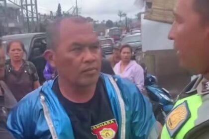 [19.57, 1/10/2025] Vinolla Ipol: Oknum polisi IWS ditangkap karena menjambret kalung pedagang sayur di Buleleng, Bali, Selasa (30/9/2025). Foto: Tangkap layar IG @info.negri