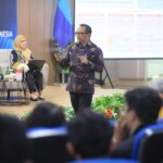 Kegiatan OJK Mengajar di Institut Teknologi Sepuluh Nopember (ITS) Surabaya. Foto: OJK