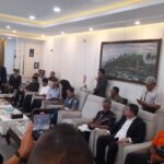 Rapat penetapan status darurat banjir Provinsi Aceh di DPRA Kamis (27/11/2025). Foto: Ist