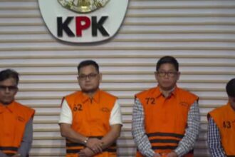 Empat tersangka baru kasus dugaan suap dan pemotongan anggaran proyek Dinas PUPR Kabupaten OKU. Foto: