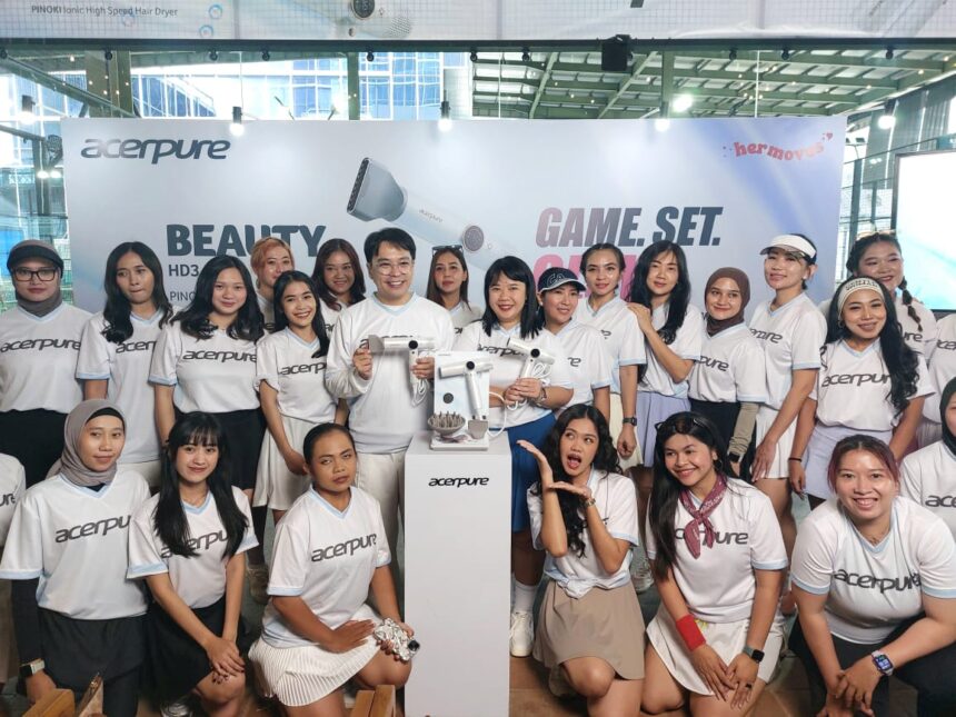 Acerpure resmi meluncurkan hair dryer pintar Acerpure Beauty HD3 di Indonesia, menghadirkan teknologi Ion PINOKI dan fitur AI untuk menjaga kesehatan rambut, yang digelar di Jakarta. Foto: Ipol.id/Vinolla Romadhona