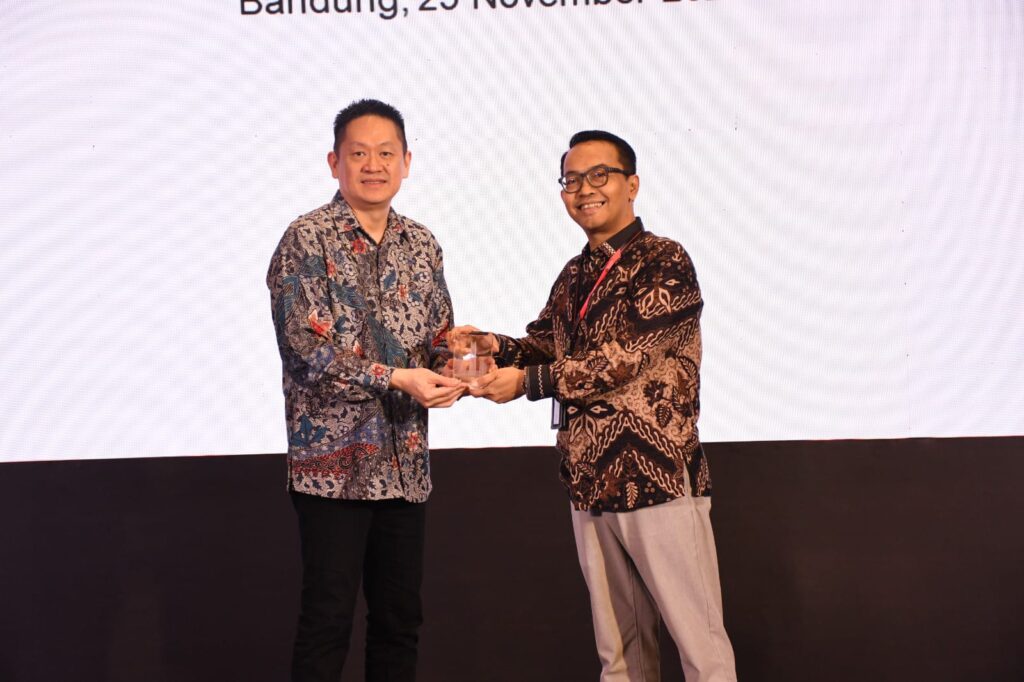 Telkom Jalin Kemitraan Strategis dengan Fortinet Guna Perkuat Infrastruktur Digital dan Keamanan Siber 2 7b1935d5 ff3d 4d90 8424 d8f3ea0ffb1a
