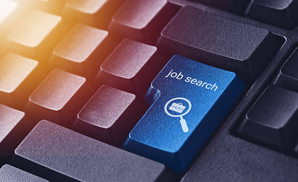 Ilustrasi, Konsep Perekrutan dan Pencarian Kerja di Keyboard. Foto: Istock @Naron Purba